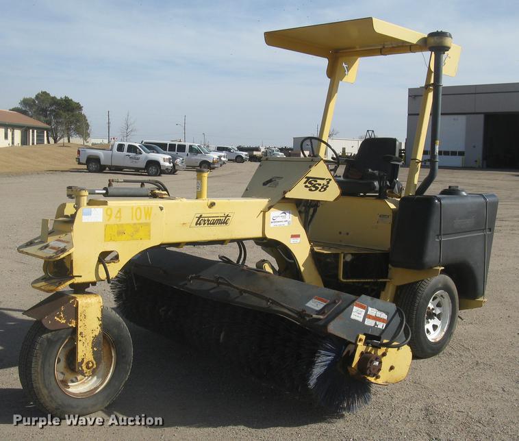 image for item DC2342 Terramite TSS38 broom