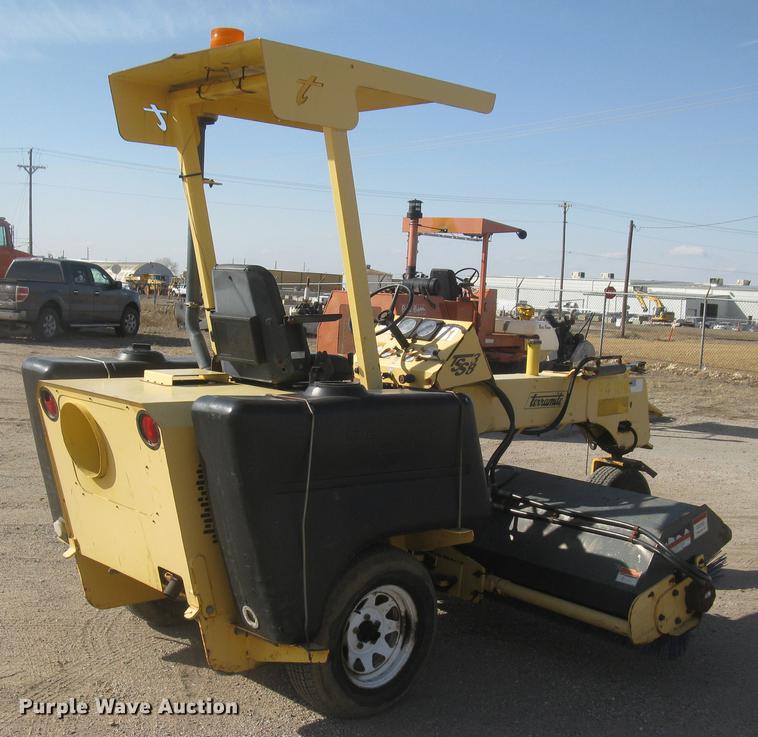 image for item DC2342 Terramite TSS38 broom