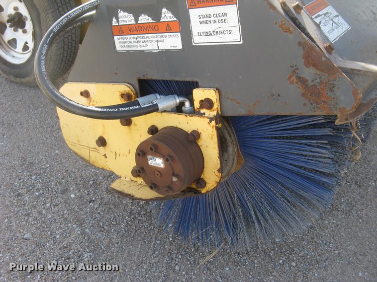 image for item DC2342 Terramite TSS38 broom