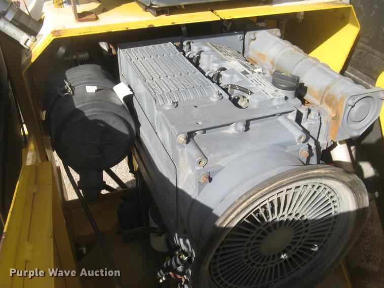 image for item DC2342 Terramite TSS38 broom