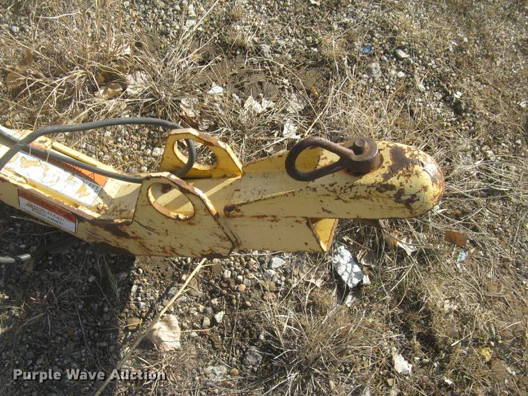 image for item DC2342 Terramite TSS38 broom