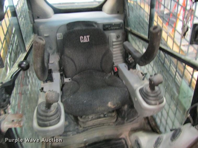 image for item DC4349 2012 Caterpillar 289C2 skid steer