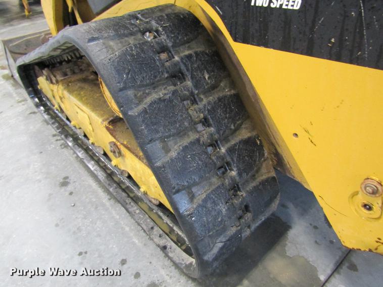 image for item DC4350 2012 Caterpillar 299C skid steer