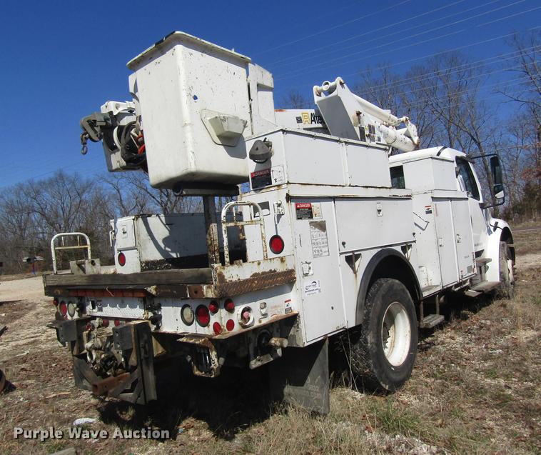 image for item DC4360 2005 Freightliner M2 106 bucket truck