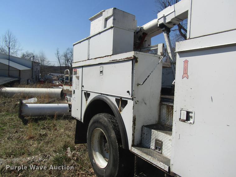 image for item DC4360 2005 Freightliner M2 106 bucket truck