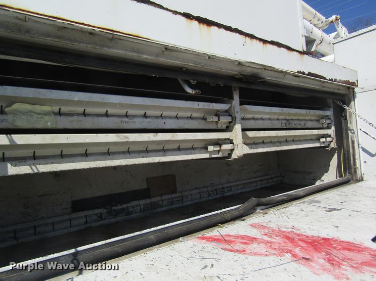 image for item DC4360 2005 Freightliner M2 106 bucket truck