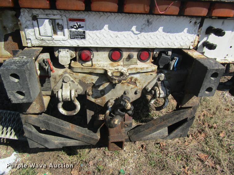image for item DC4360 2005 Freightliner M2 106 bucket truck