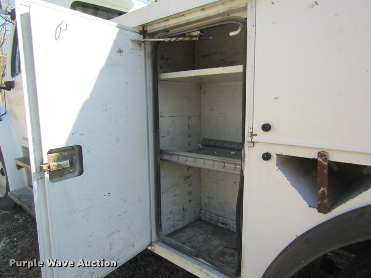 image for item DC4360 2005 Freightliner M2 106 bucket truck