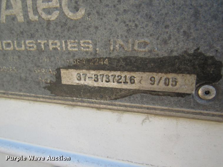 image for item DC4360 2005 Freightliner M2 106 bucket truck