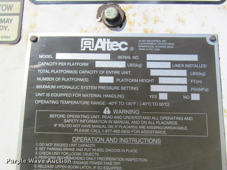 image for item DC4360 2005 Freightliner M2 106 bucket truck