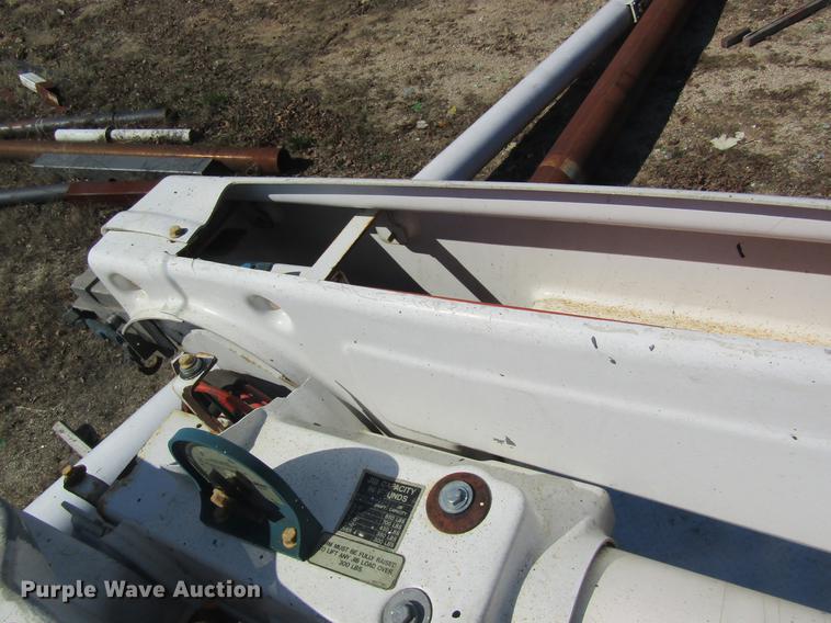 image for item DC4360 2005 Freightliner M2 106 bucket truck