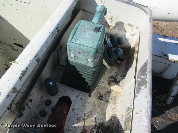 image for item DC4360 2005 Freightliner M2 106 bucket truck