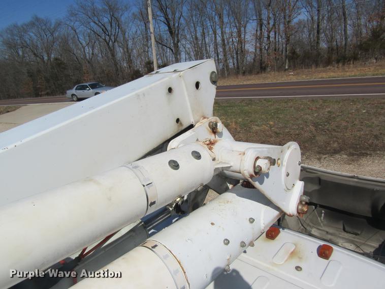 image for item DC4360 2005 Freightliner M2 106 bucket truck