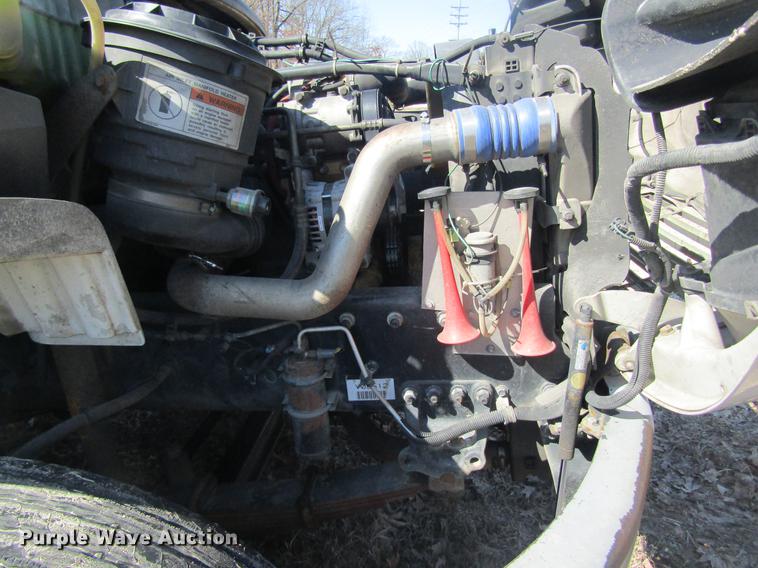 image for item DC4360 2005 Freightliner M2 106 bucket truck