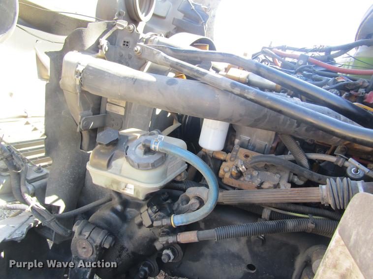 image for item DC4360 2005 Freightliner M2 106 bucket truck