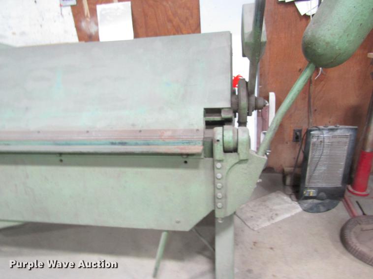 image for item DC4361 Chicago SO-1014 sheet metal brake