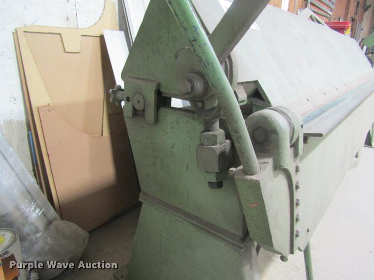 image for item DC4361 Chicago SO-1014 sheet metal brake