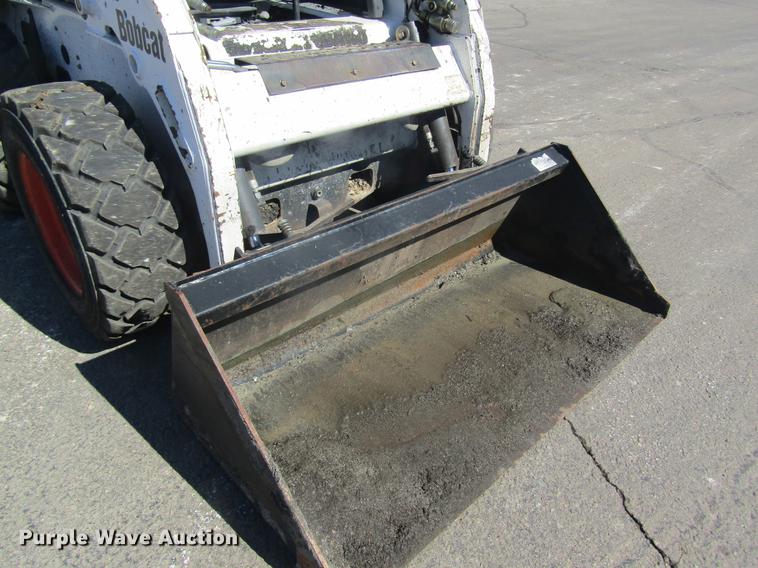 image for item DC4385 2005 Bobcat S185 skid steer