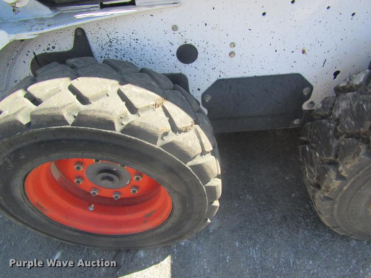 image for item DC4385 2005 Bobcat S185 skid steer