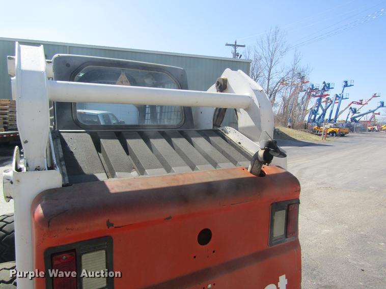 image for item DC4385 2005 Bobcat S185 skid steer