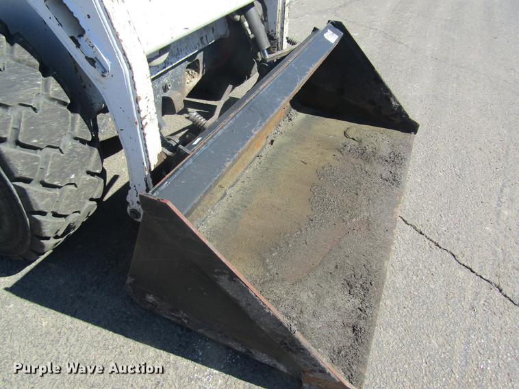 image for item DC4385 2005 Bobcat S185 skid steer