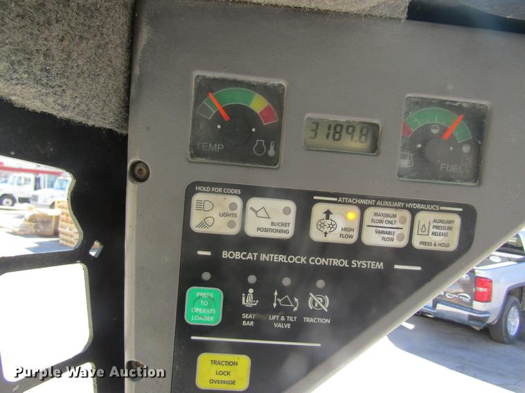 image for item DC4385 2005 Bobcat S185 skid steer