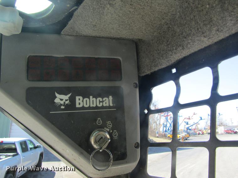 image for item DC4385 2005 Bobcat S185 skid steer