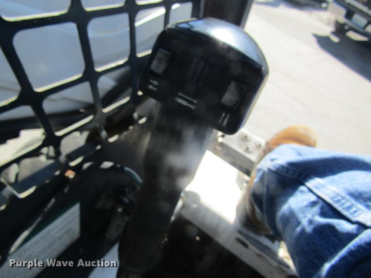 image for item DC4385 2005 Bobcat S185 skid steer