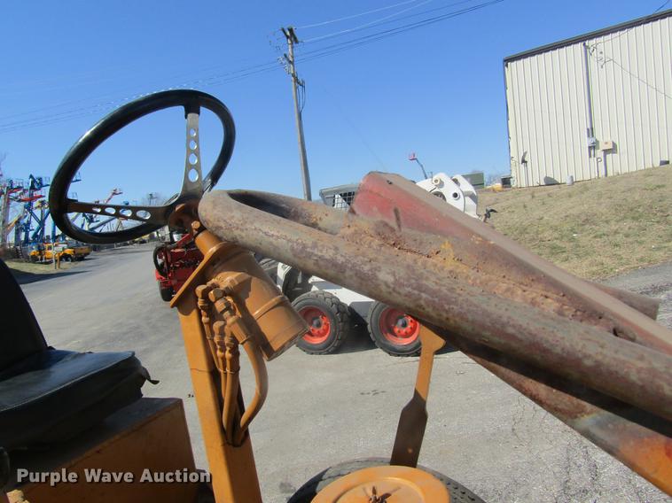 image for item DC4386 Mauldin 2-4 double drum vibratory roller