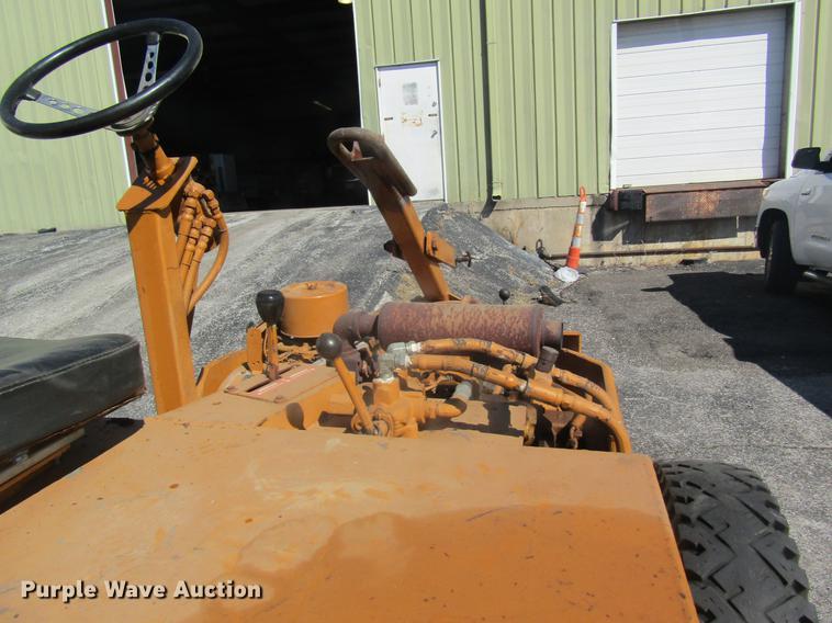 image for item DC4386 Mauldin 2-4 double drum vibratory roller