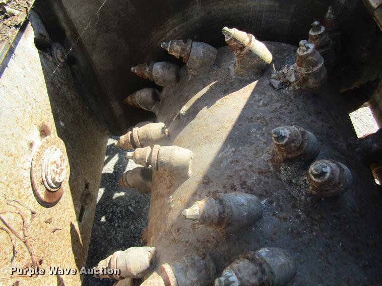 image for item DC4388 Alitec CP16 skid steer cold planer