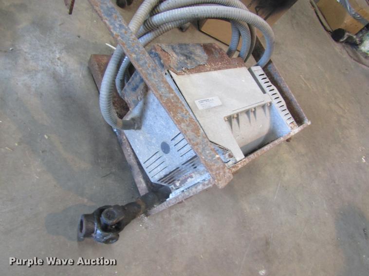 image for item DC4390 Gentec generator