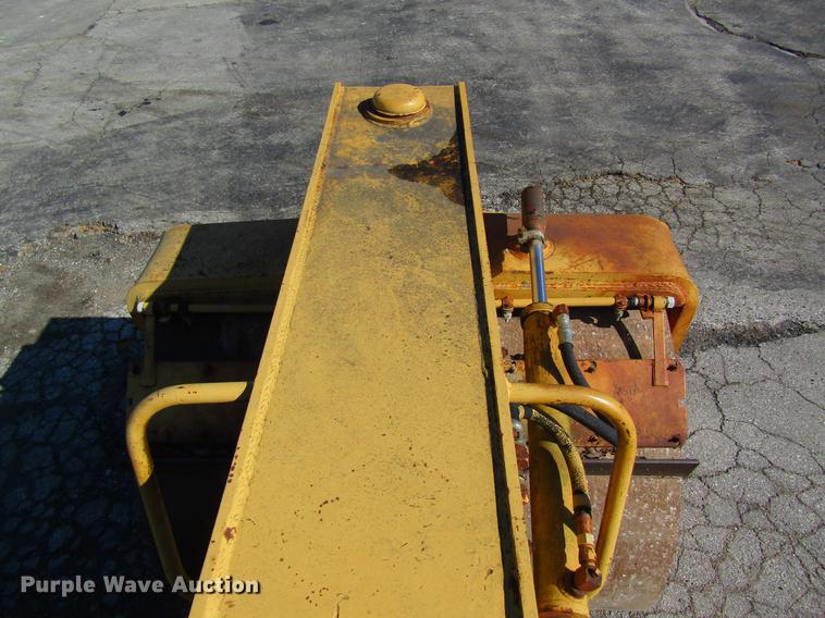 image for item DC4393 1980 Hyster C350C double drum roller