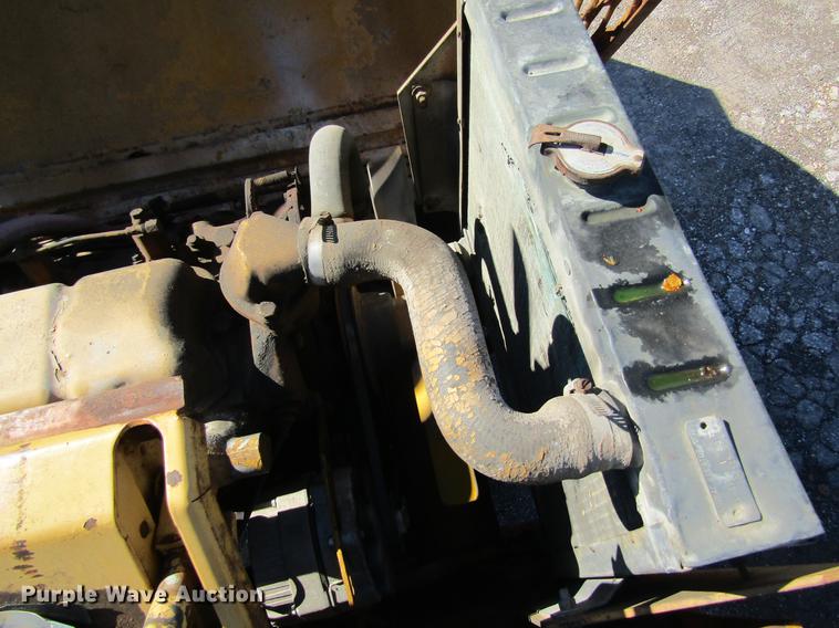 image for item DC4393 1980 Hyster C350C double drum roller