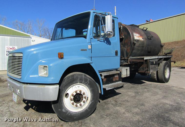 image for item DC4394 1998 Freightliner FL70 seal coat truck