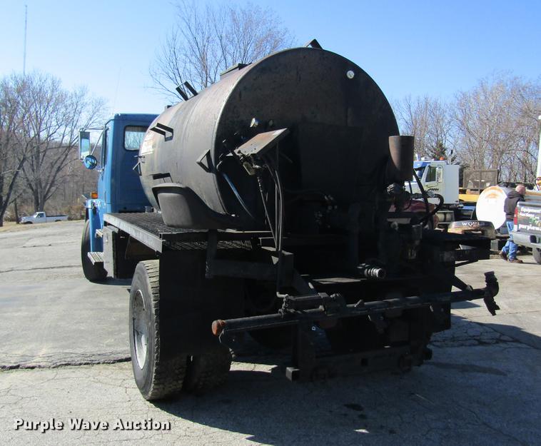 image for item DC4394 1998 Freightliner FL70 seal coat truck