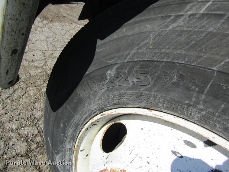 image for item DC4394 1998 Freightliner FL70 seal coat truck