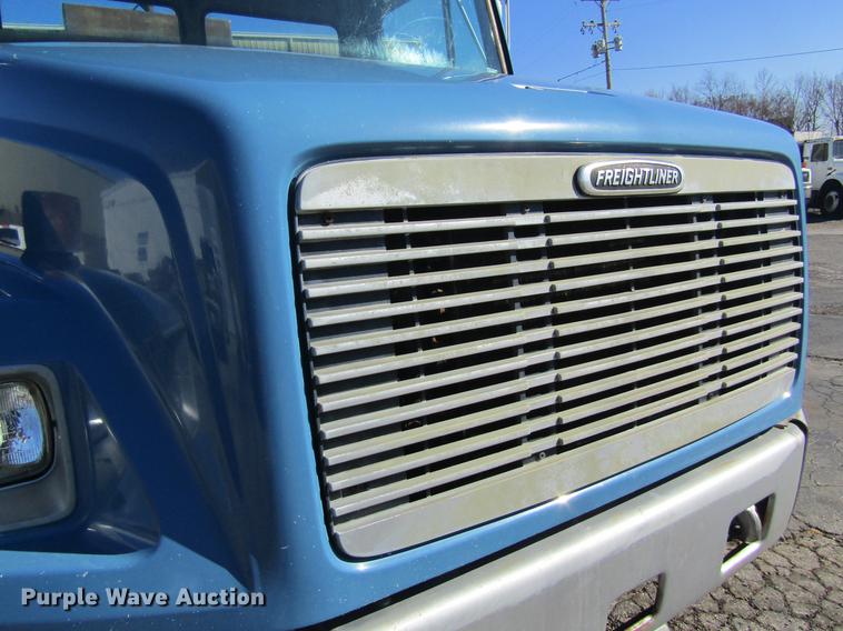 image for item DC4394 1998 Freightliner FL70 seal coat truck