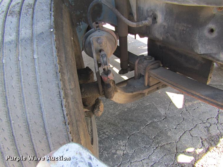 image for item DC4394 1998 Freightliner FL70 seal coat truck