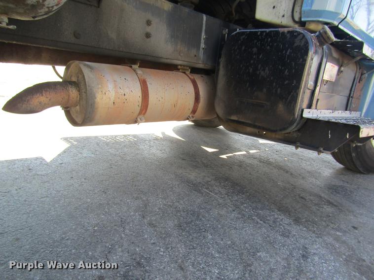 image for item DC4394 1998 Freightliner FL70 seal coat truck