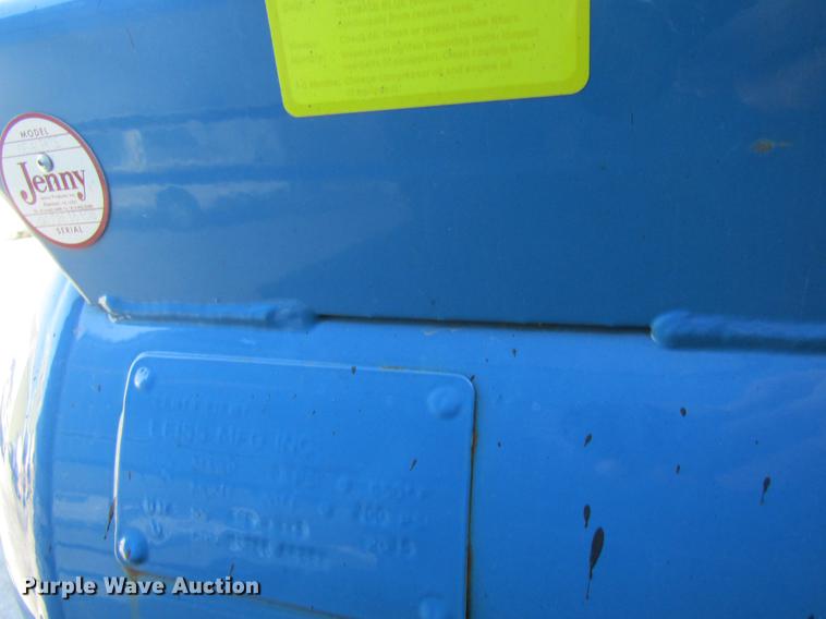 image for item DC4394 1998 Freightliner FL70 seal coat truck