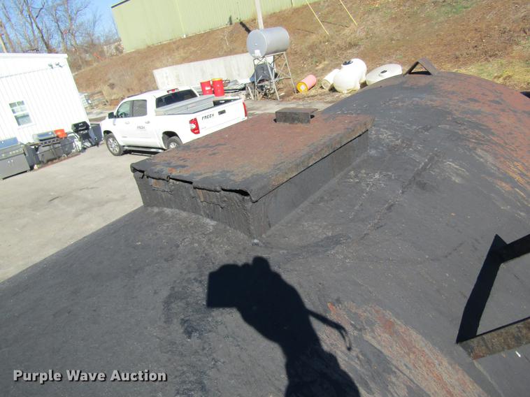 image for item DC4394 1998 Freightliner FL70 seal coat truck