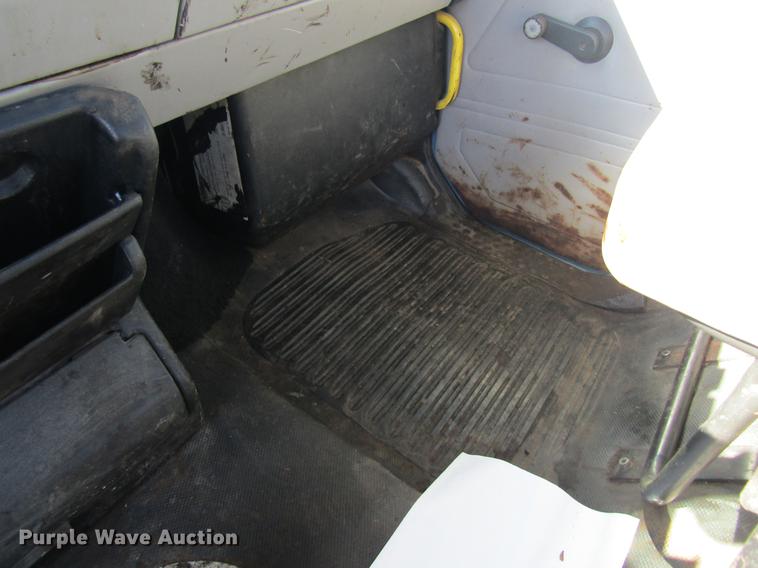 image for item DC4394 1998 Freightliner FL70 seal coat truck