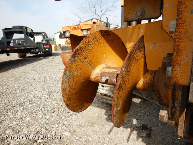 image for item DC5967 Gomaco GT-6200 curb and gutter machine