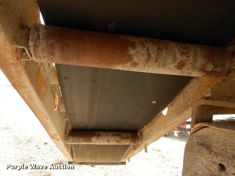 image for item DC5967 Gomaco GT-6200 curb and gutter machine