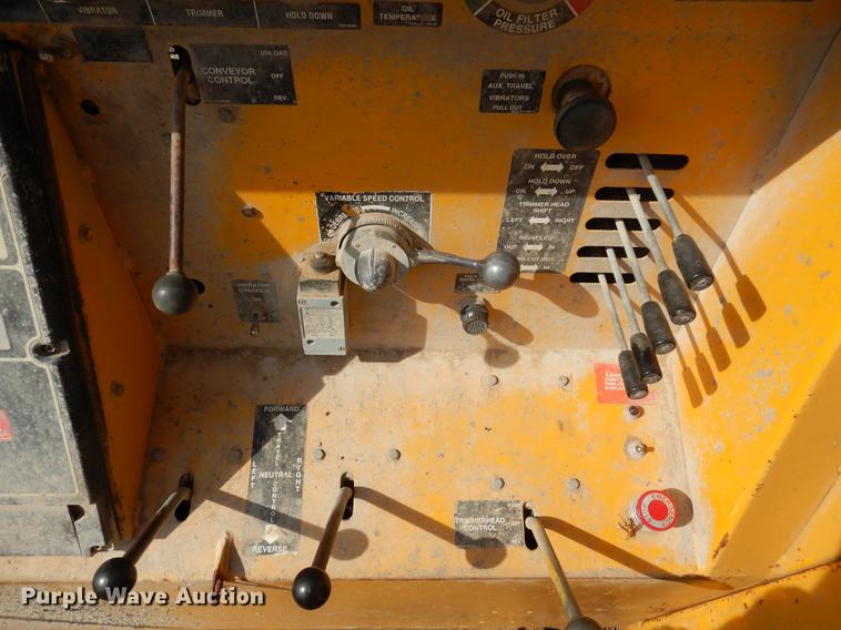 image for item DC5967 Gomaco GT-6200 curb and gutter machine