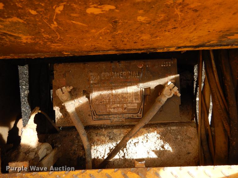 image for item DC5967 Gomaco GT-6200 curb and gutter machine