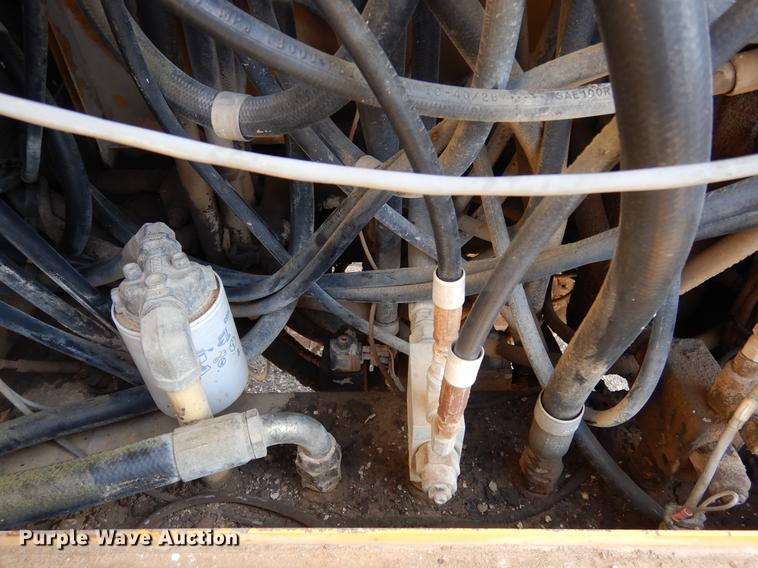 image for item DC5967 Gomaco GT-6200 curb and gutter machine