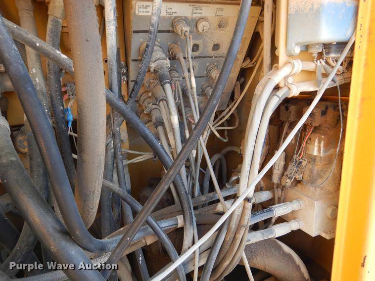 image for item DC5967 Gomaco GT-6200 curb and gutter machine