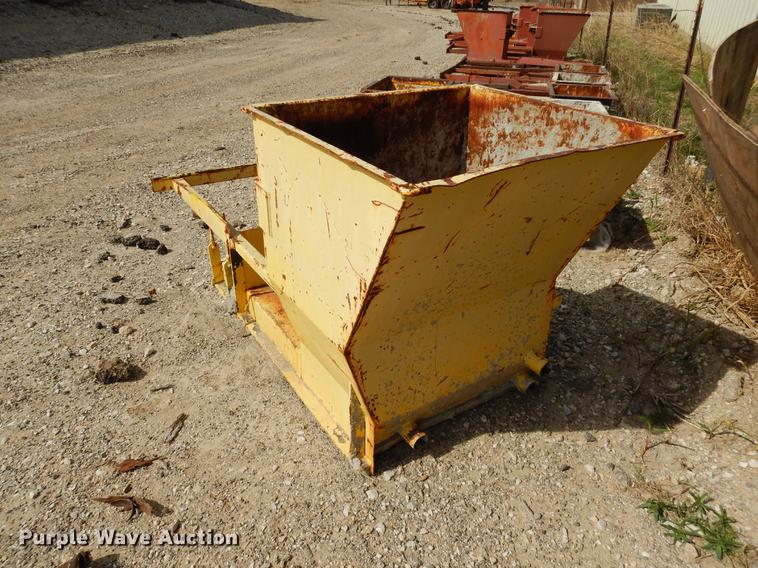 image for item DC5967 Gomaco GT-6200 curb and gutter machine